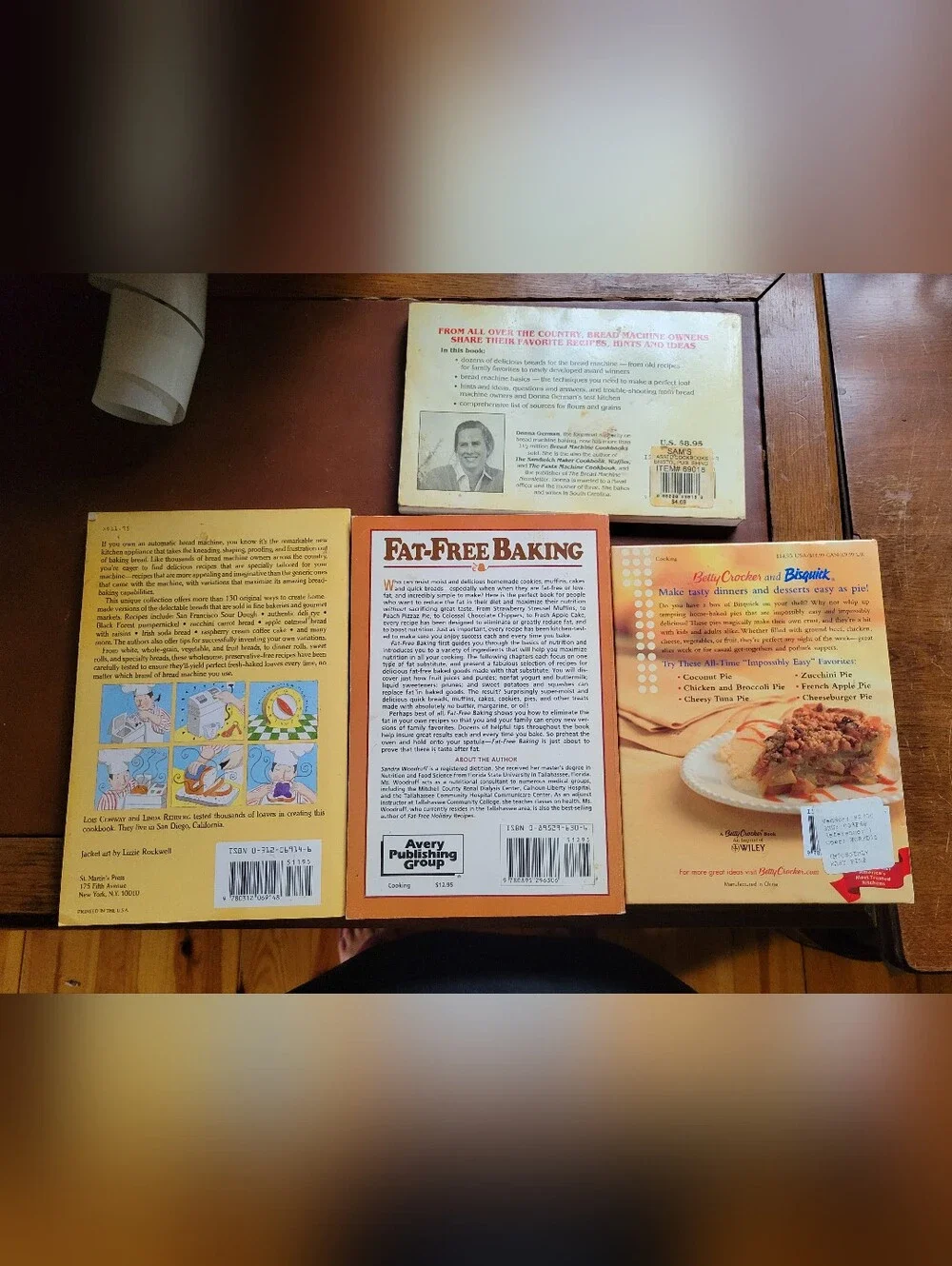 Lot Of 4 Vintage Cookbooks Bread Making, Pies,  & Fat Free Baking 1990s